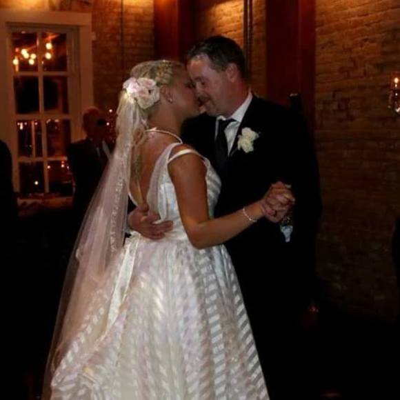 Meet your Posher, Brooke - Picture 1 of 1